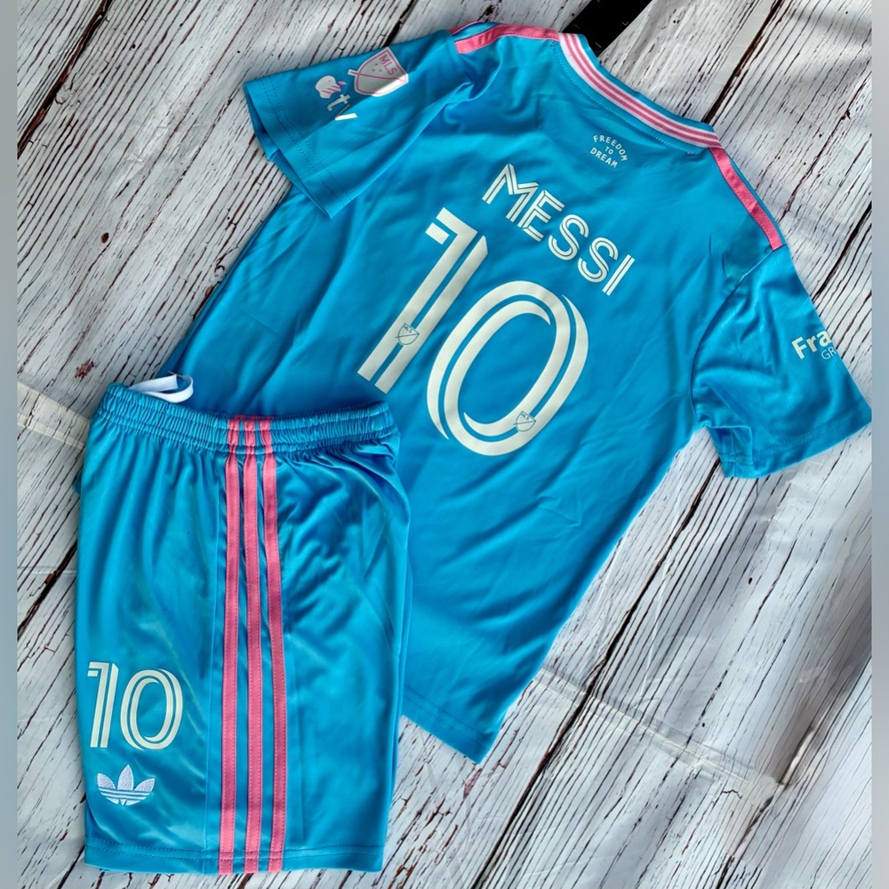Inter Miami Special Messi 10 - Picture 3 of 6